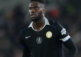 Νάπολι: Επαφές με την Τσέλσι για τον Μπαντιασίλ