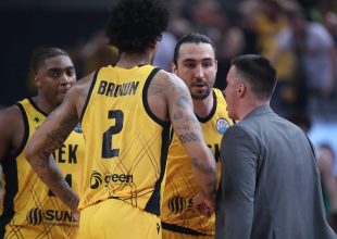 Η «πρώτη» της Βασίλισσας και τα καλοκαιρινά φιλικά