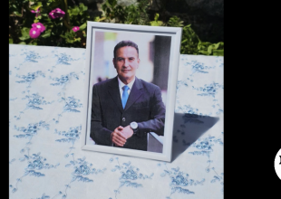 Με κόρνες και καπνογόνα το τελευταίο “αντίο” στον δήμαρχο Φούρνων Κορσεών