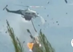 Σύγκρουση ελικοπτέρων στην Ψάθα: “Νομίζαμε ότι πέσαμε σε καλώδια”