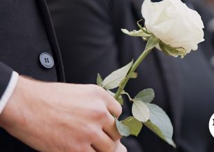 Με κρητικούς χορούς αποχαιρέτησαν τον 21χρονο Άγγελο που σκοτώθηκε στο Ρέθυμνο