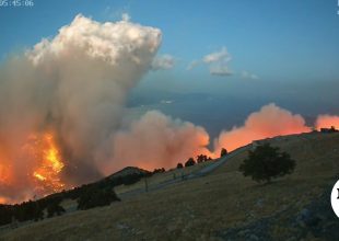 Συγκλονιστικό timelapse βίντεο: Η εξάπλωση της φωτιάς από τον Κιθαιρώνα στο Πόρτο Γερμενό