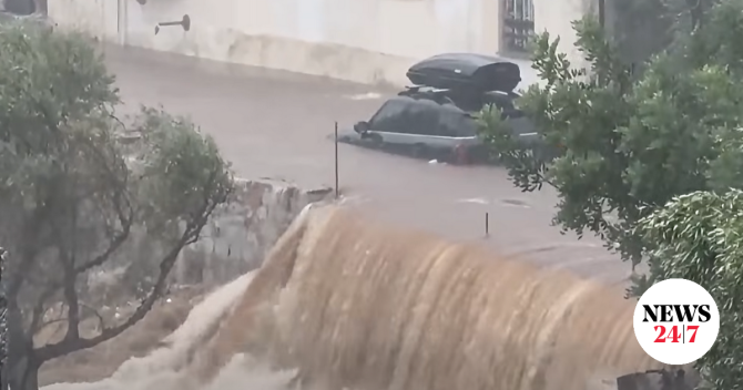 Εικόνες χάους στη Μάνη μετά την ξαφνική νεροποντή – “Πρωτόγνωρη κατάσταση για την περιοχή μας”
