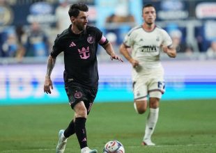Λιονέλ Μέσι: Επεισοδιακή επιστροφή στα γκολ μετά τον θάνατο του πατέρα του