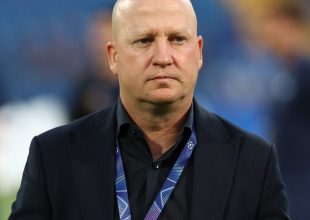 Νίκολιτς: “Θα μπορούσαν οι Αριάγκα και Λυκογιάννης να παίξουν στόπερ”