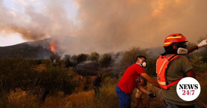 Πολύ υψηλός κίνδυνος πυρκαγιάς στην Αττική και άλλες 9 περιοχές τον Δεκαπενταύγουστο