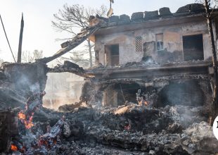 Στη Σαλαμίνα τη Δευτέρα ο Κατσαφάδος – Ξεκινούν άμεσα οι αυτοψίες στα καμένα