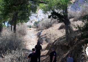 Λυκαβηττός: Σε 57χρονη ανήκει η σορός που βρέθηκε σε σπηλιά