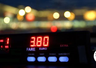 ΚΤΕΛ Κηφισού: Οδηγός ταξί οδηγούσε χωρίς δίπλωμα και χρέωνε παράνομα διπλή ταρίφα