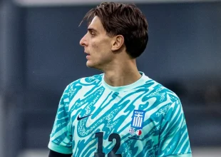 Τζολάκης: Ακραία διπλή επέμβαση του Έλληνα κίπερ που κράτησε το μηδέν στη φιλική αναμέτρηση της Χαλ κόντρα στη Νις