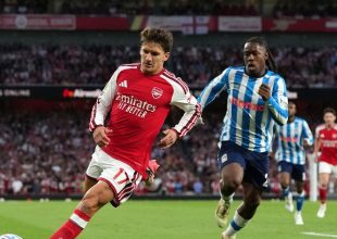 Άρσεναλ – Κόβεντρι 3-0: Απολαυστική παράσταση από τους πρωταθλητές με πρωταγωνιστή τον Τζόλη