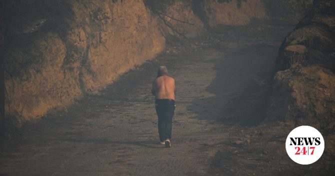 Κασσάνδρα: Αναστέλλονται πανηγύρια και εκδηλώσεις για τον Δεκαπενταύγουστο λόγω της φωτιάς