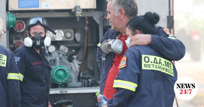Δραματικές εικόνες από τη μεγάλη φωτιά που κατακαίει τη Χαλκιδική