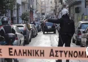 Κεραμεικός: Διακοπή κυκλοφορίας λόγω καθίζησης του οδοστρώματος