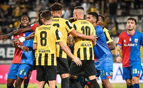 Ένταση Μπέου με Μπρινιόλι μετά το Βόλος-ΑΕΚ – Το επεισόδιο έληξε στα αποδυτήρια
