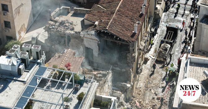 Έκρηξη στην Πλάκα: Φόβοι και για έκτο αγνοούμενο