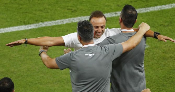 Η παθιασμένη ομιλία του Κόντη στα αποδυτήρια: “Καταλαβάτε ότι δεν πρέπει να φοβόμαστε κανέναν”