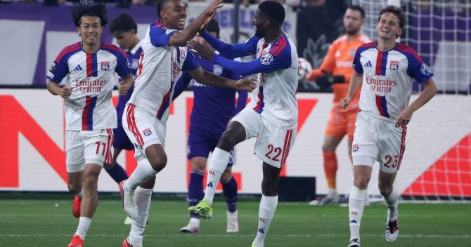 Europa League: Πέρασε δια πυρός και σιδήρου η Λιόν από τις Βρυξέλλες, άνετη Λεβερκούζεν κόντρα στην Τσέλιε, λευκή ισοπαλία στο Στουρμ