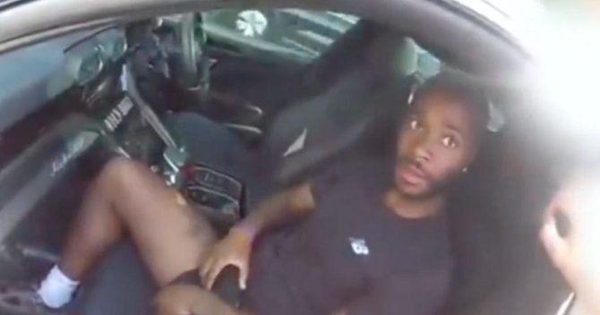 Ραχίμ Στέρλινγκ: Νέο σοκαριστικό VIDEO τον δείχνει να εισπνέει αέριο γέλιου στο τιμόνι της Lamborghini πριν από το τροχαίο