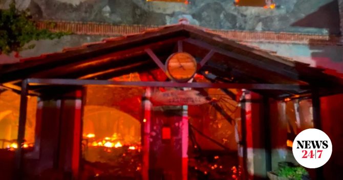 Πάτρα: Κάηκε ολοσχερώς η κάβα στο ιστορικό οινοποιείο της Achaia Clauss