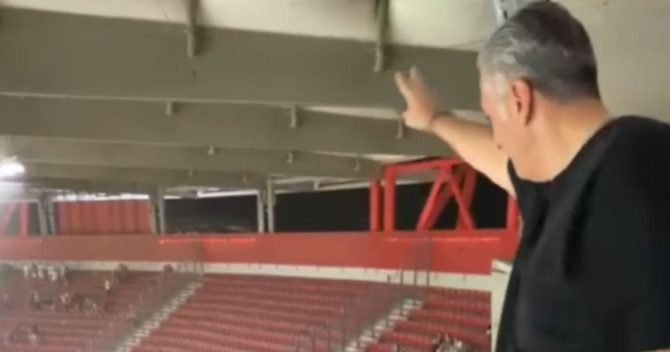 ΟΦΗ: Η αποθέωση στον Μπούση μέσα στο Καραϊσκάκης από τον κόσμο των Κρητικών