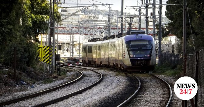 Φωτιά στην Κατερίνη: Διακόπηκε η σιδηροδρομική κυκλοφορία