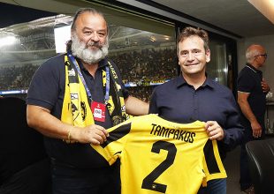Το ξεχωριστό δώρο του Ηλιόπουλου στον χρυσό Ολυμπιονίκη Δημοσθένη Ταμπάκο