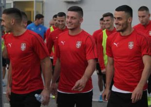 Τάντιτς: «Έχω καλή συνεργασία με τον Γιόβιτς»