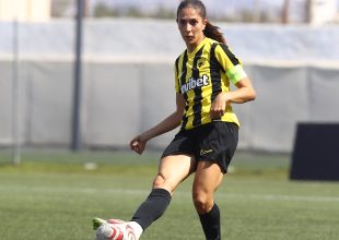 ΑΕΚ – ΠΑΟΚ: Έχασε τις αισθήσεις η Καπνίση λόγω θερμοπληξίας!