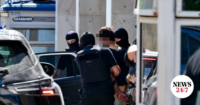 Νέα επιστολή συλληφθέντα για τη Marfin – “Πρέπει να εξαπατήσουν την κοινή γνώμη ότι έχουν ενόχους”