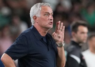 Ρεάλ: Ο Μουρίνιο αποθέωσε τον Εσπί και αποκάλυψε το παράπονό του από τους παίκτες του για το ματς με την Έλτσε