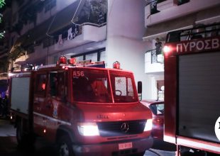 Θεσσαλονίκη: Φωτιά σε διαμέρισμα 4ου ορόφου στην Αγία Τριάδα