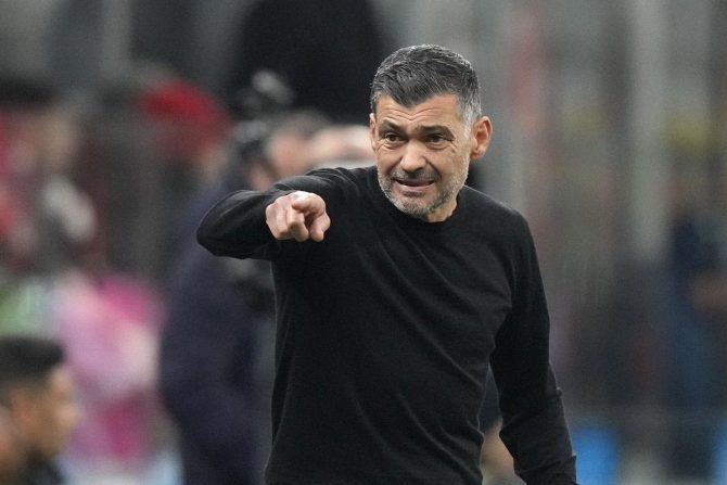 Σπόρτινγκ: Φαβορί ο Κονσεϊσάο αν αποχωρήσει ο Μπόρζες, σύμφωνα με τον Σκίρα