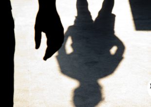 Βριλήσσια: Στο Αυτόφωρο ο 14χρονος για τον ξυλοδαρμό συμμαθητή του – Με ρήξη νεφρού το θύμα