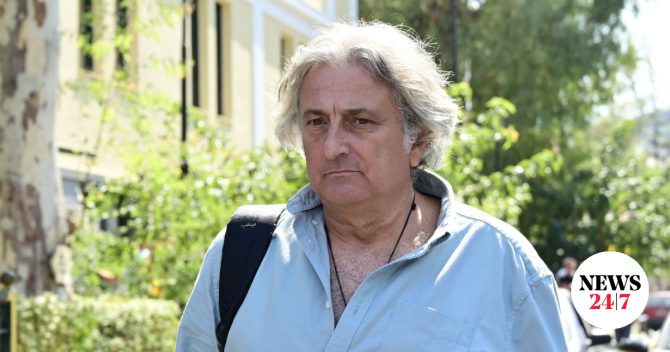 Δικηγόρος υπνοθεραπευτή: “Έχει χάσει στον ύπνο του” – Τι λέει για το επίμαχο μήνυμα