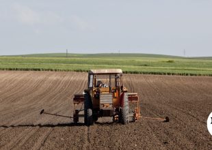 Σέρρες: Νεκρός 83χρονος αγρότης που καταπλακώθηκε από ερπύστρια