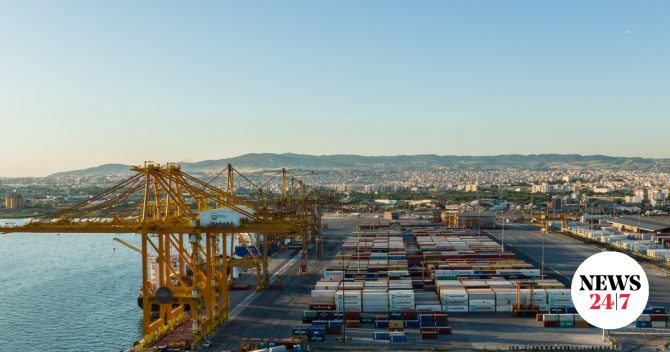 Θεσσαλονίκη: Επιχείρηση απεγκλωβισμού 54χρονου