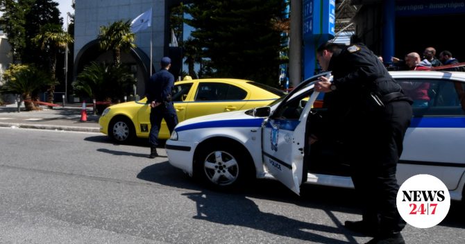 Νέα Ιωνία: Πελάτης τσακώθηκε με οδηγό ταξί και της έκοψε το αυτί με τα δόντια του