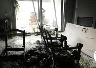 Γλυφάδα: Απίστευτες εικόνες από τις εμπρηστικές επιθέσεις του Αξιωματικού του ΠΝ στις πρώην του