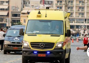 Θεσσαλονίκη: Στο νοσοκομείο 18χρονη που έπεσε από 4ο όροφο πολυκατοικίας