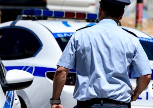 Σαρωνίδα: Συνελήφθη 44χρονος για δολοφονία που είχε κάνει το 2003