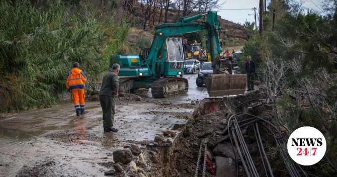 Κακοκαιρία: Πλημμύρισαν δρόμοι στη Σκιάθο – Εστάλη μήνυμα από το 112
