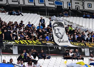 Απίστευτο σκηνικό στη Μασσαλία: «Μην πανηγυρίσετε γκολ του Ολυμπιακού, υπάρχουν οπαδοί της ΑΕΚ!»