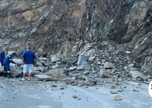 Κάρπαθος: Έκλεισε δρόμος μετά από κατολισθήσεις
