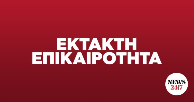 Πειραιάς: ΙΧ έπεσε στο λιμάνι