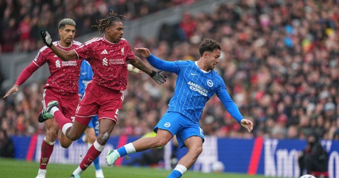 Premier League: Ο Τσιμίκας νικητής απέναντι στον Κωστούλα, “κέρβερος” ο Τζολάκης στην ισοπαλία της Χαλ με τη Μπρέντφορντ, ο “κατήφορος” συνεχίζεται για τη Γιουνάιτεντ