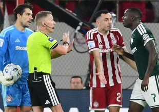 Ολυμπιακός – Παναθηναϊκός: Αψιμαχία μεταξύ Ορτέγκα και Τεττέη, στο χορτάρι ο παίκτης των πράσινων