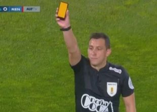 Ουρουγουάη: Αντικατέστησαν τις παραδοσιακές κάρτες του διαιτητή με ηλεκτρονική συσκευή