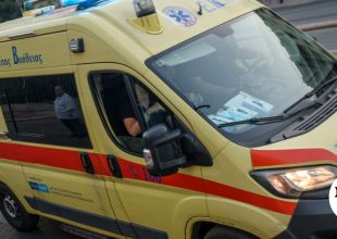 Αίγιο: Επίθεση με μαχαίρι σε 15χρονο