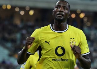 Champions League: Διπλό με killer Γκιρασί η Ντόρτμουντ στο Αζερμπαϊτζάν, πλησίασε την Ελλάδα η Τσεχία με την ισοπαλία της Σλάβια κόντρα στη Φενέρ